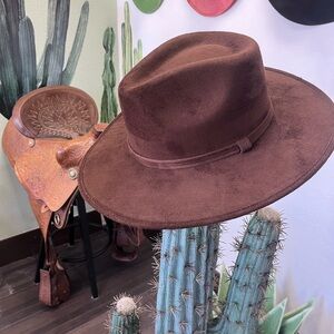 Elegant Brown Women's Suede Hat